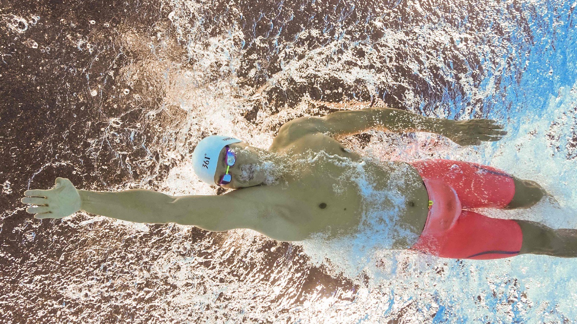 室内壁球巡回赛，运动新体验，壁球室墙面怎么做